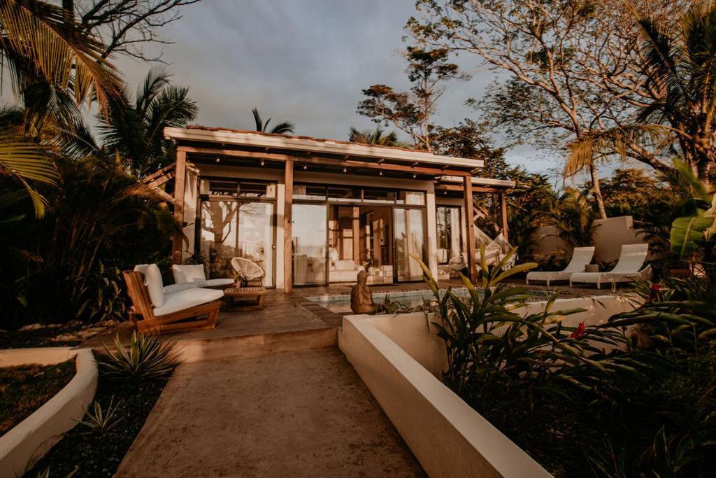 Sansara Surf Yoga & Resort Cambutal Extérieur photo