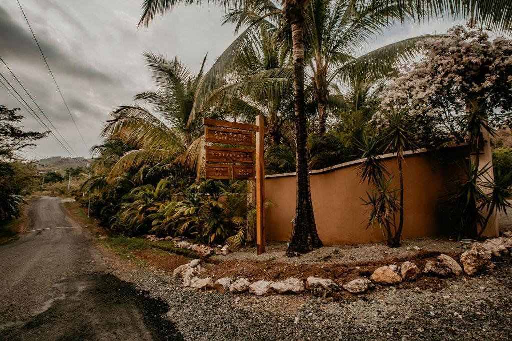 Sansara Surf Yoga & Resort Cambutal Extérieur photo