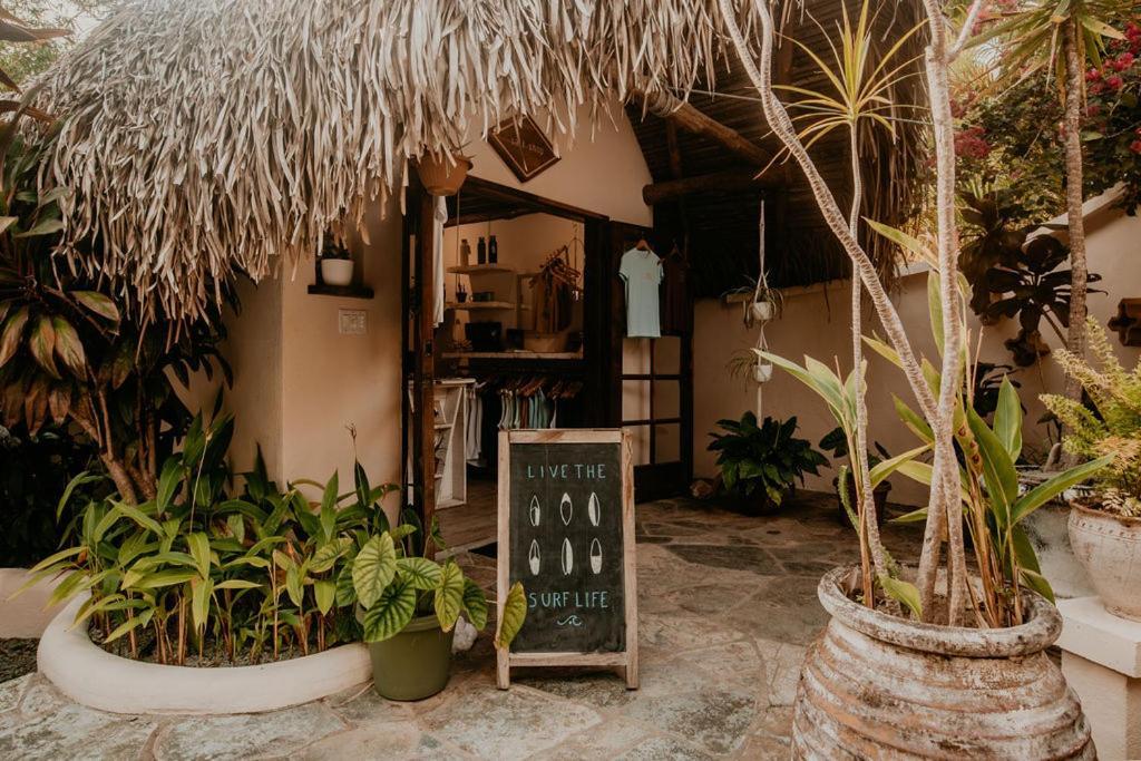 Sansara Surf Yoga & Resort Cambutal Extérieur photo